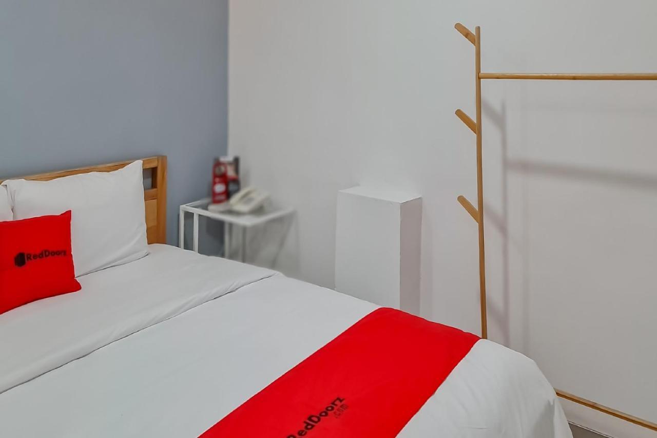 Reddoorz Plus @ Batutulis Bogor Dış mekan fotoğraf