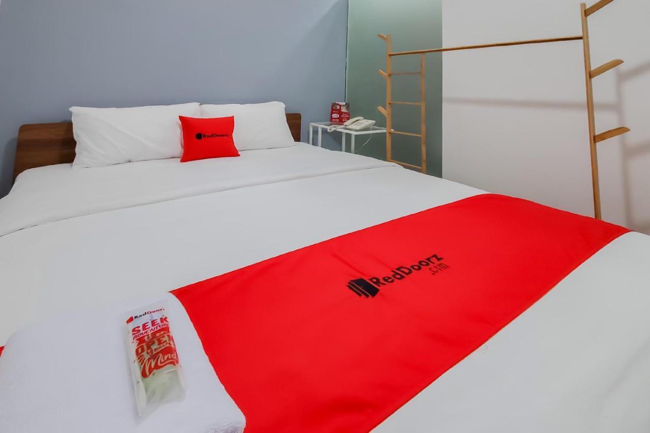 Reddoorz Plus @ Batutulis Bogor Dış mekan fotoğraf