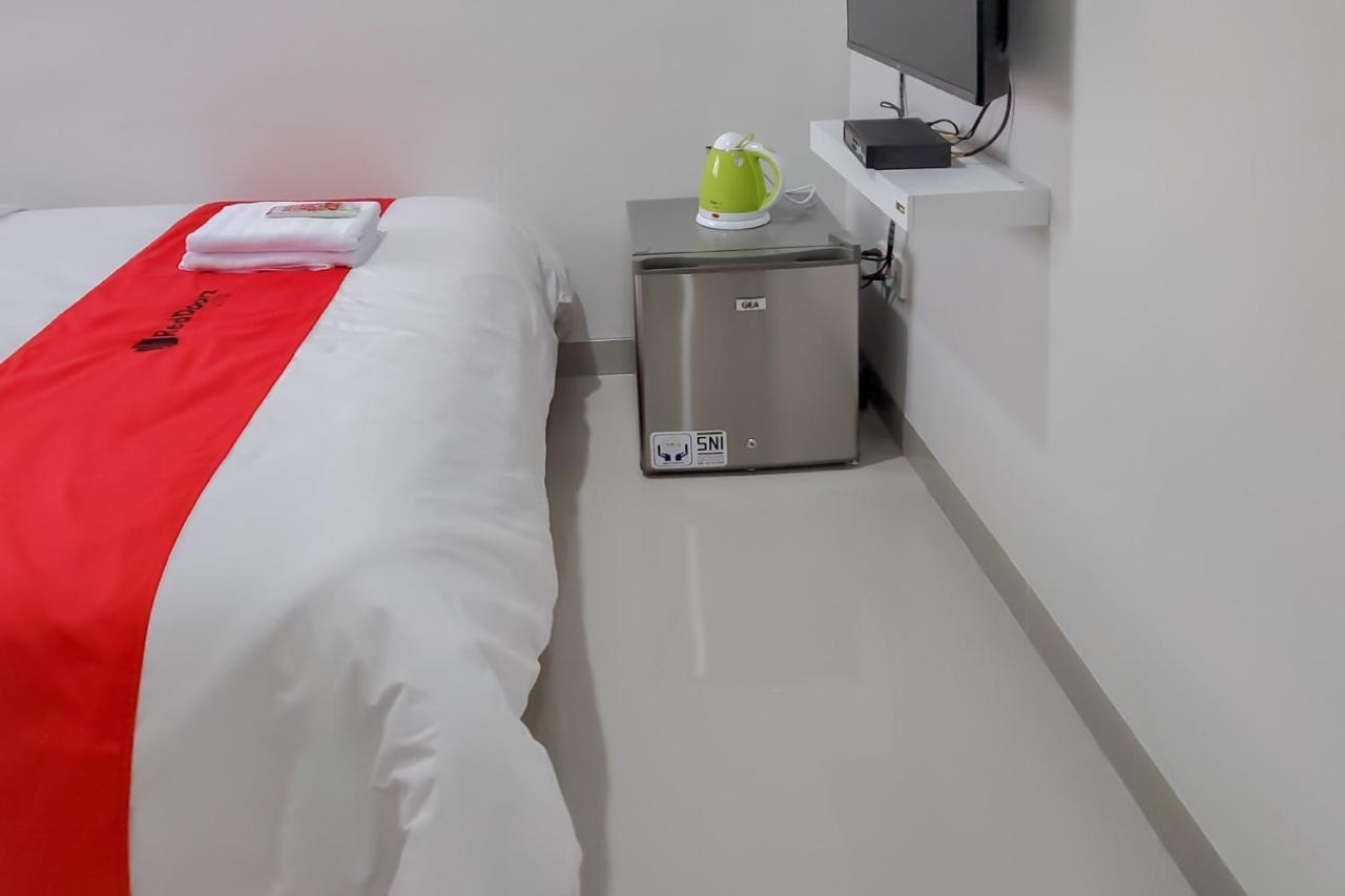 Reddoorz Plus @ Batutulis Bogor Dış mekan fotoğraf